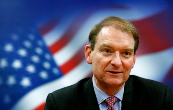 Former SEC Commissioner Paul Atkins Advocates for Pro-Crypto Regulatory Framework